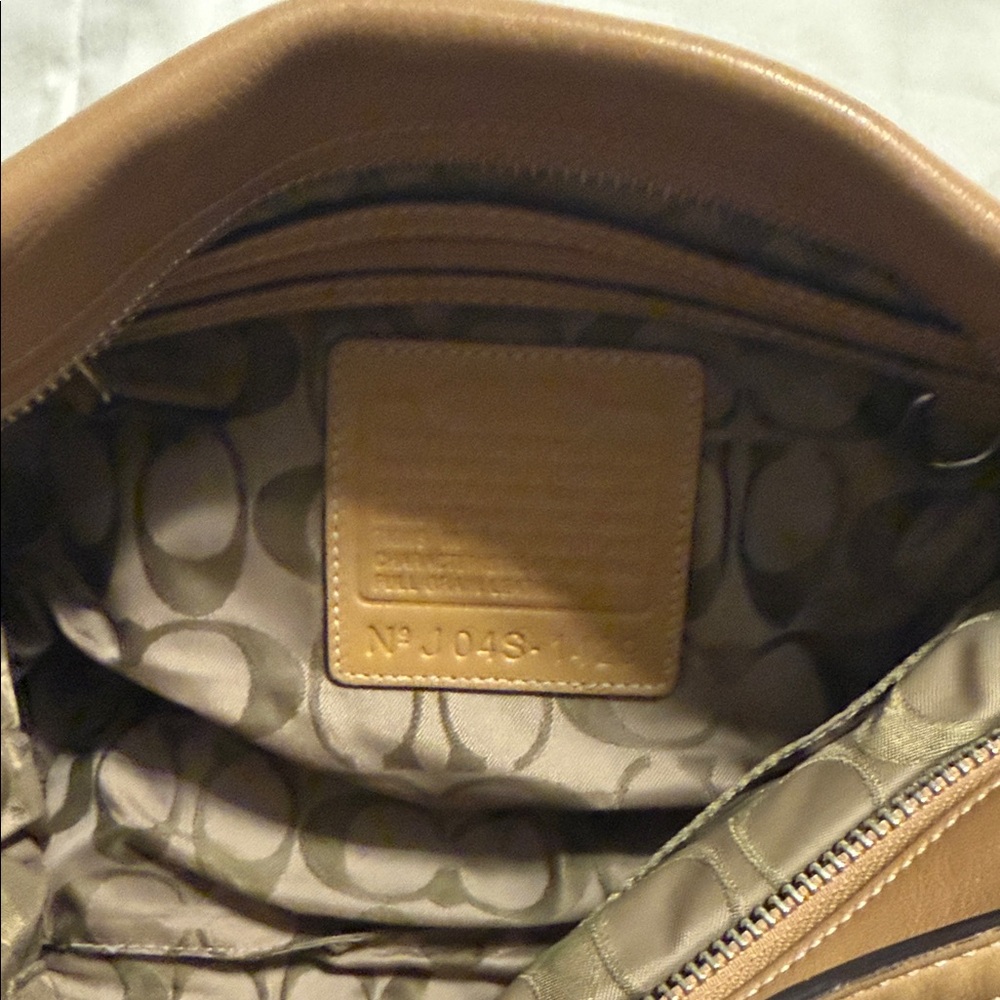 Coach - Tan Leather Shoulder Bag - Picture 10 of 11